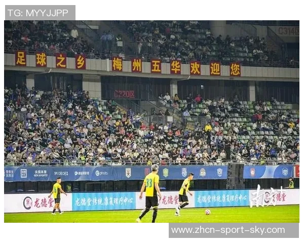 上港迎战横滨展现实力之战期待精彩对决与球迷共庆足球盛宴